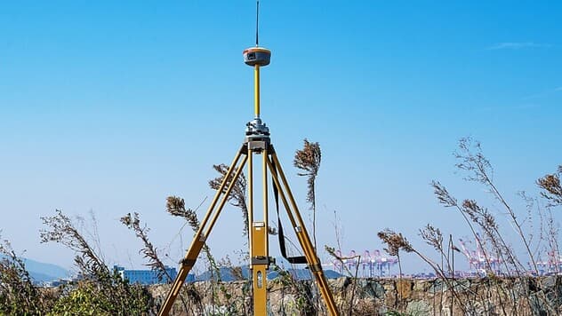CHCNAV iBase GNSS surveying