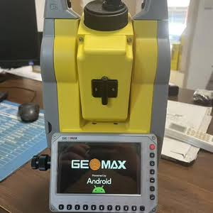 GeoMax Zoom45 construction surveying